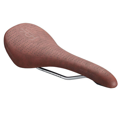 Classic Saddle